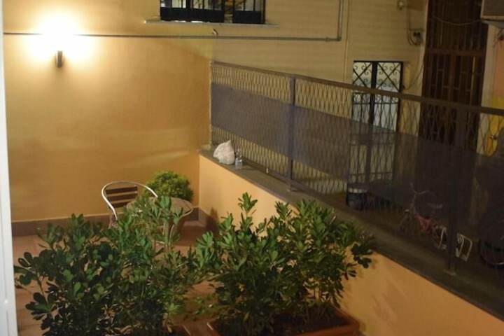Terrace/Patio 8 of 25