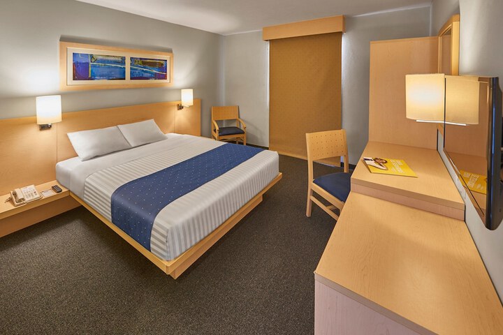 Room 20 of 52