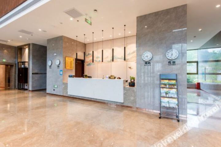 Hotel Interior 16 of 27