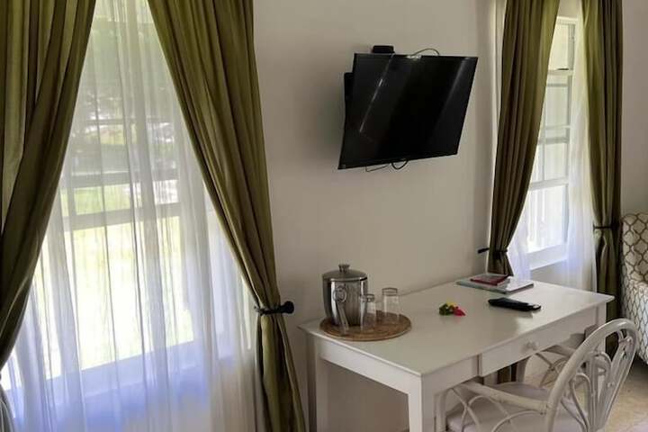 Room 32 of 110