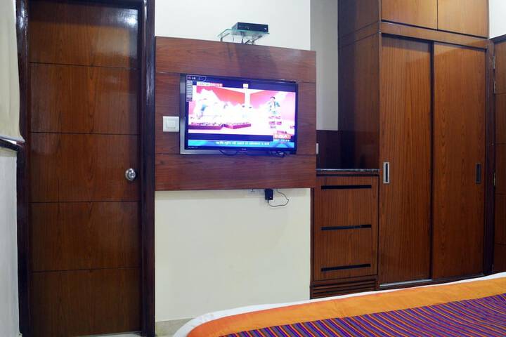 Room 17 of 41