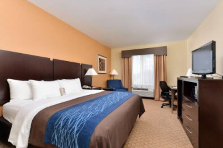 Suite 26 of 40