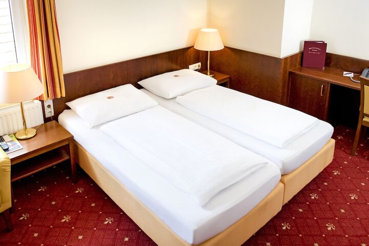 Room 21 of 64