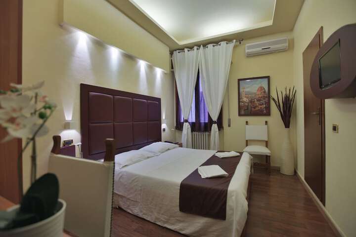 Room 2 of 21