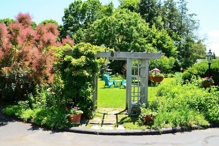 Property Grounds 72 of 125