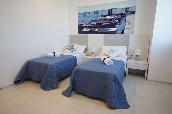 Room 5 of 29