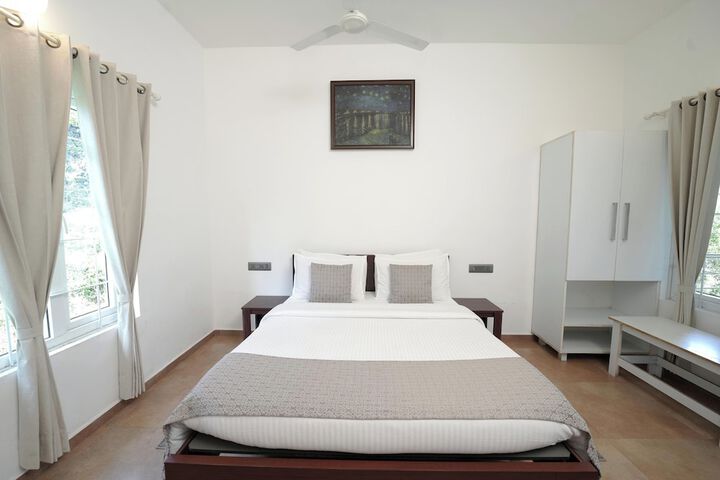 Room 10 of 47