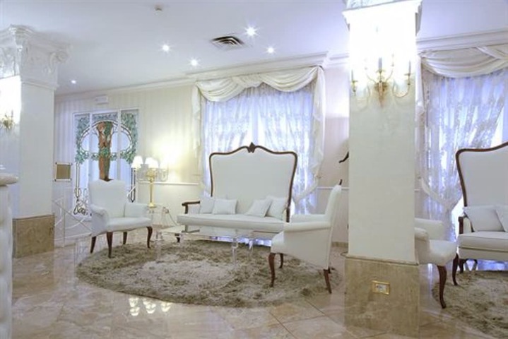 Hotel Lobby