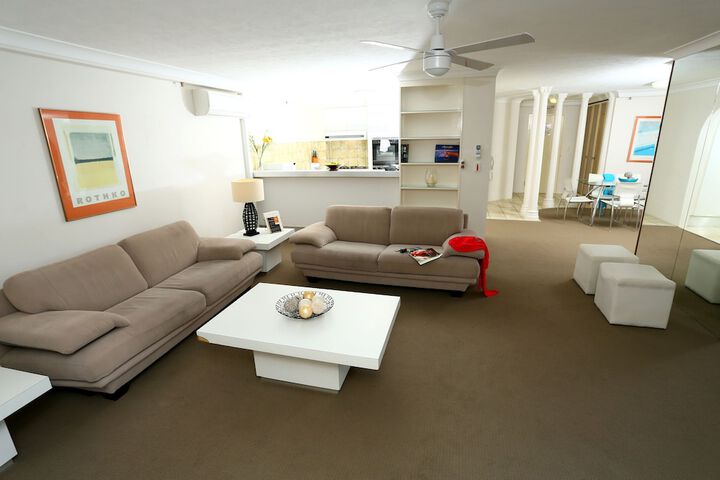 Room 18 of 44