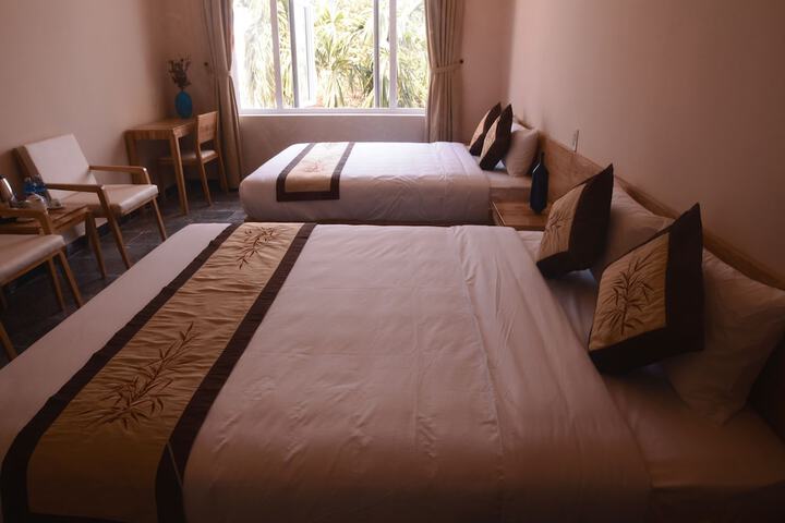 Room 9 of 87