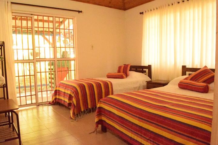 Room 4 of 41