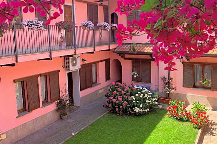 La Corte Albergo