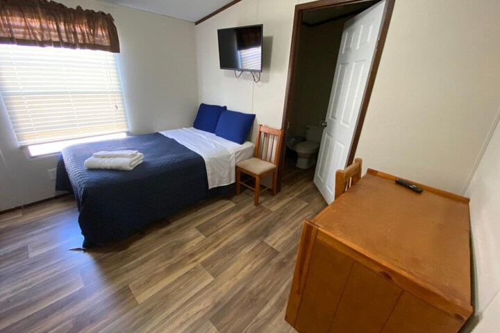 Room 15 of 46