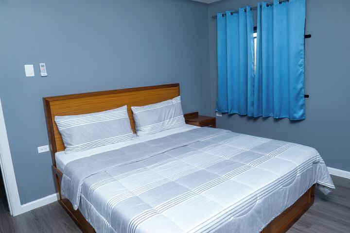 Room 5 of 72