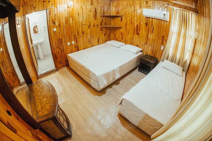 Room 5 of 45
