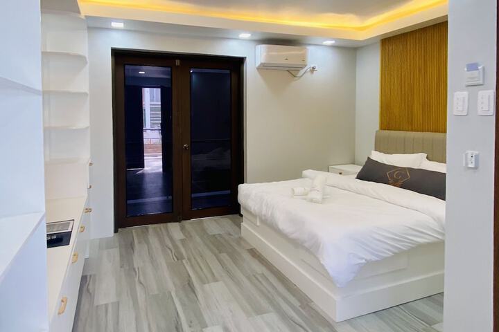 Room 4 of 54
