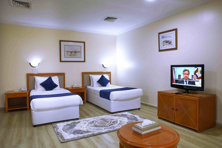 Room 6 of 31