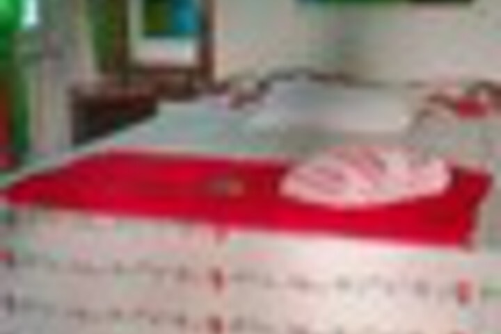 Room 53 of 114