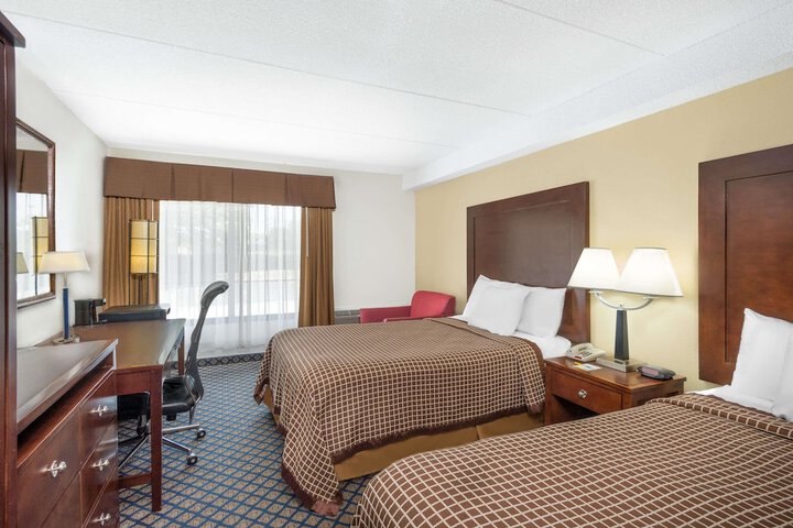 Room 2 of 14