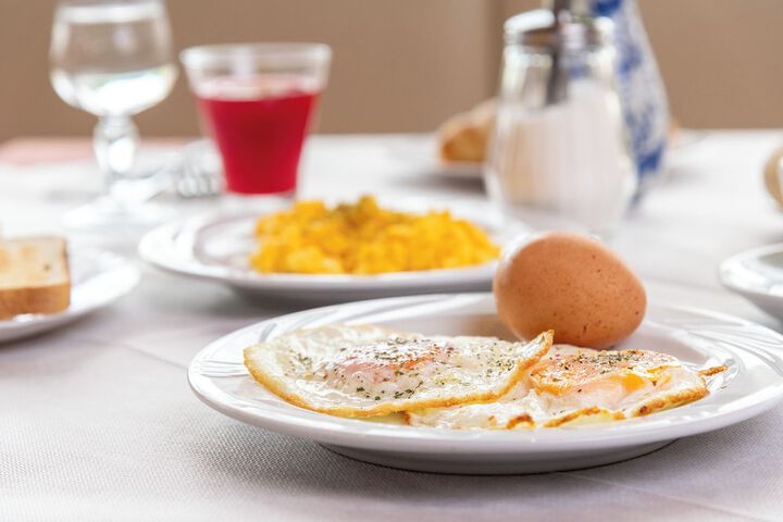 Breakfast/Coffee Service 64 of 85