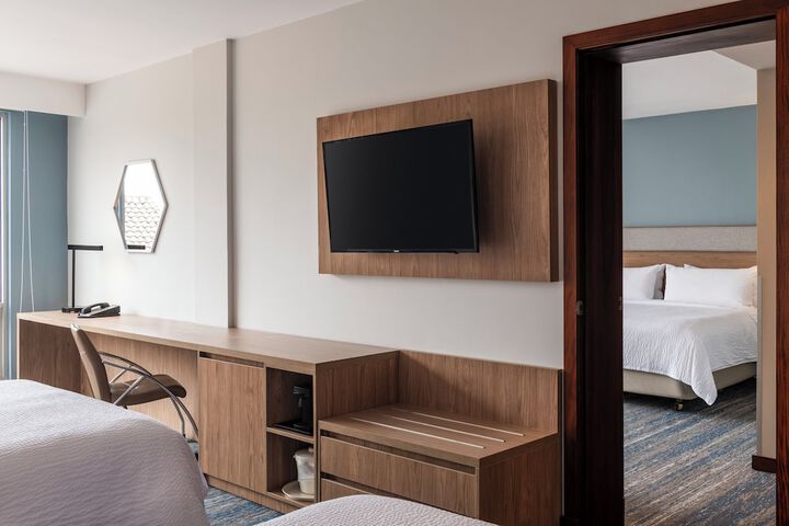 Room 32 of 88