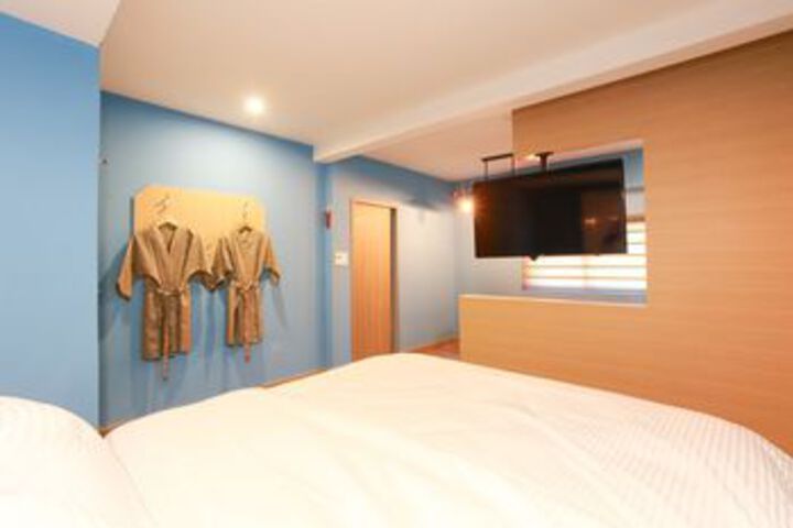 Room 41 of 44