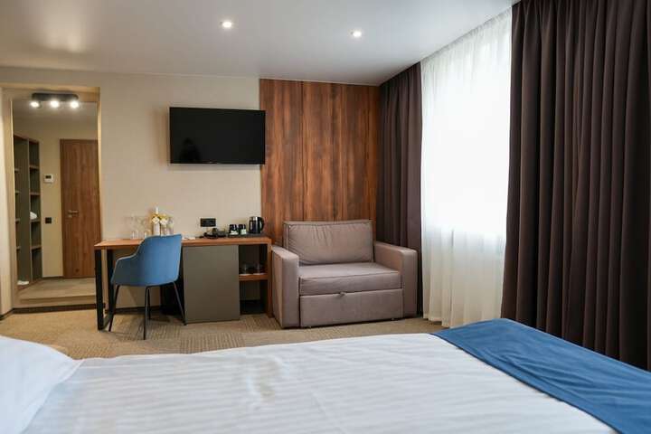 Room 36 of 67