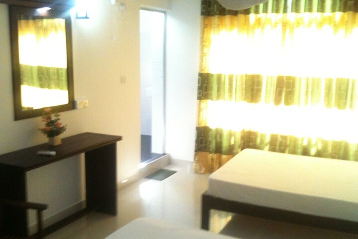 Room 20 of 36