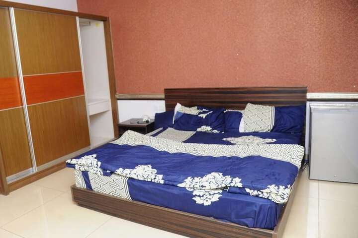 De Skywood Hotel and Suites