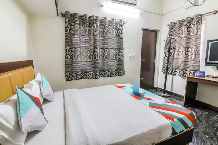Room 5 of 23