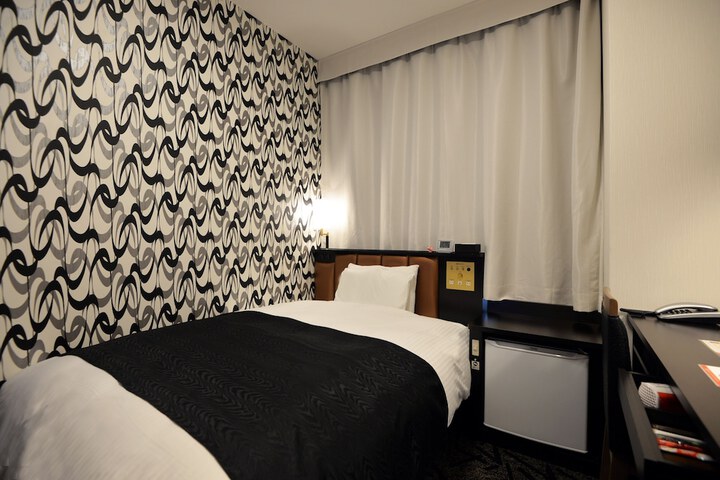 Room 22 of 43