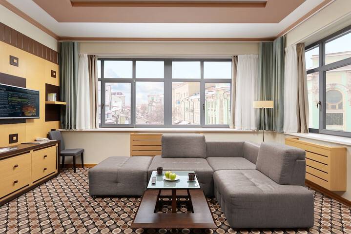 Room 16 of 57