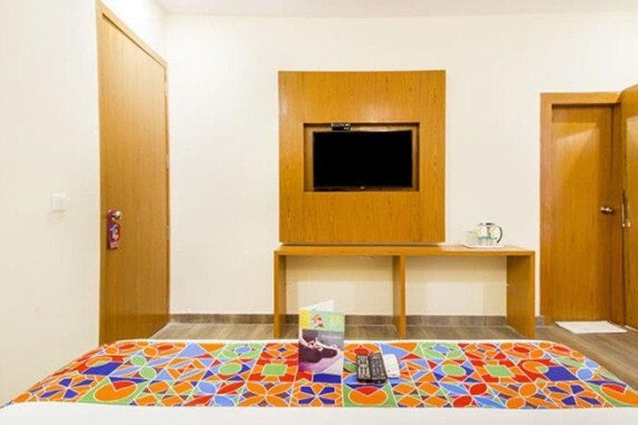 Room 18 of 29