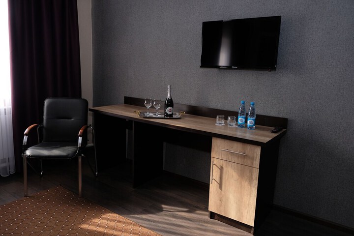 Room 11 of 45