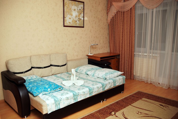 Room 3 of 65