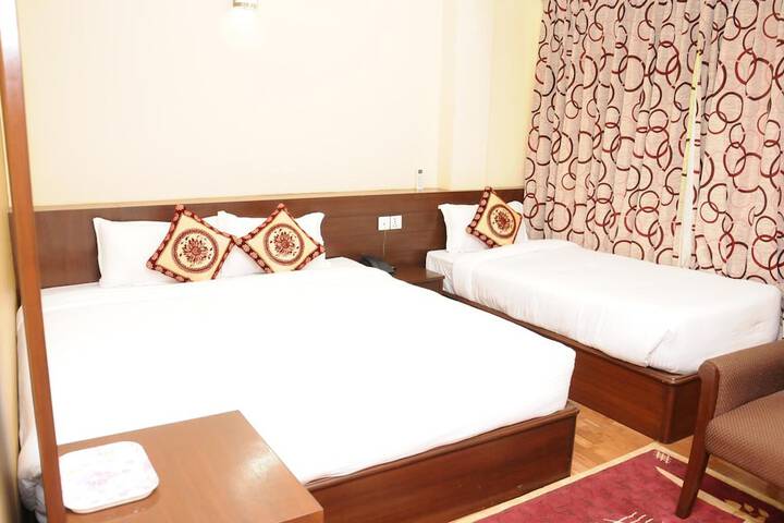 Room 3 of 13
