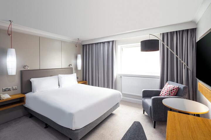 Room 30 of 120