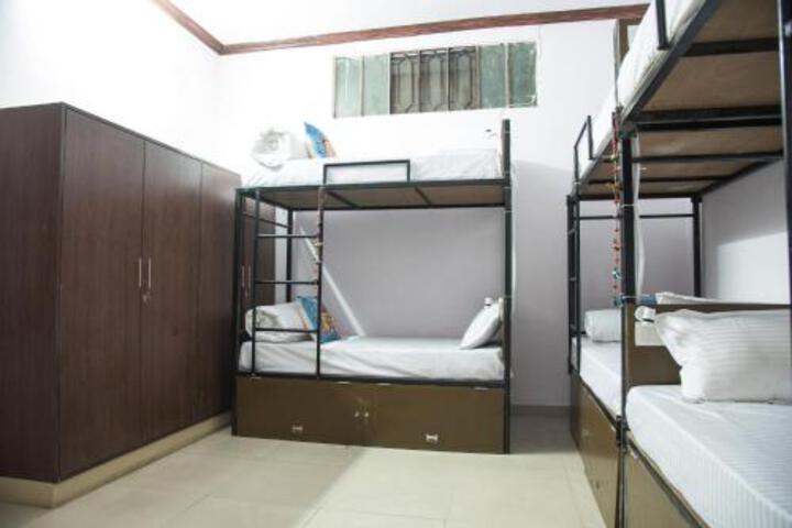 Room 156 of 159
