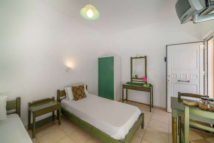 Room 10 of 57