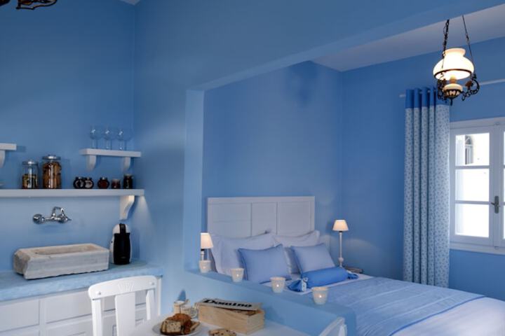 Room 4 of 78