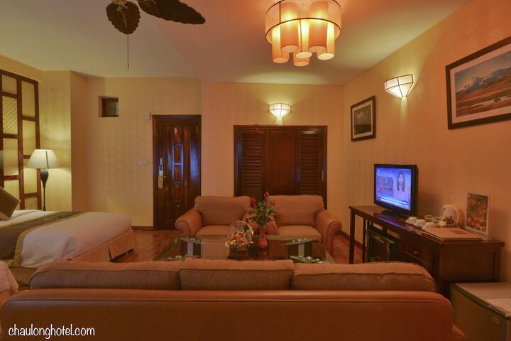 Room 20 of 108
