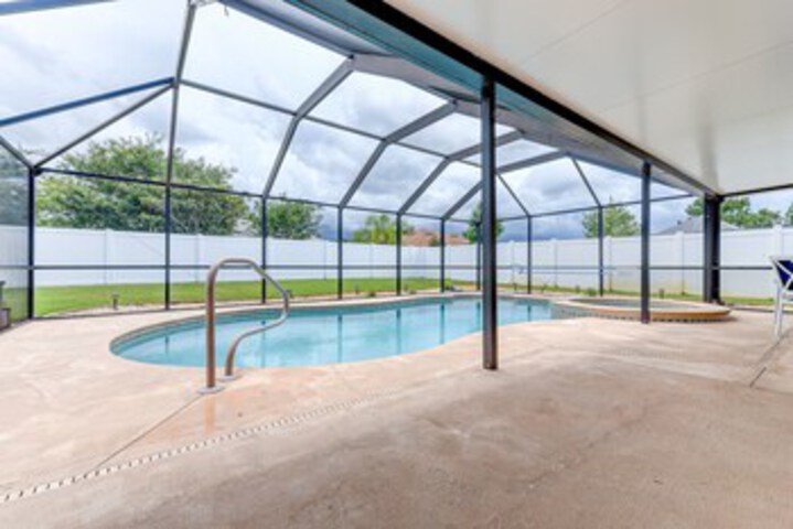 Pool 26 of 51