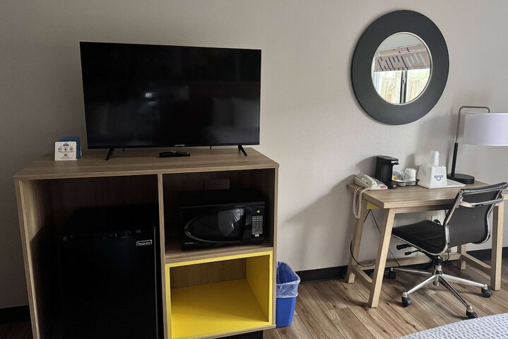 Room 18 of 70