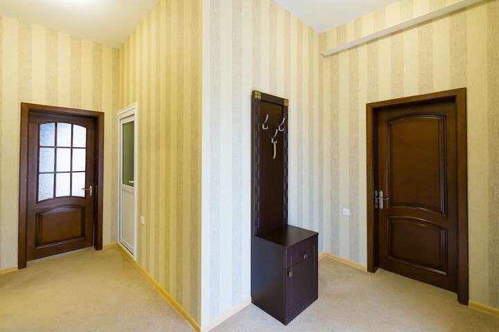 Room 17 of 31