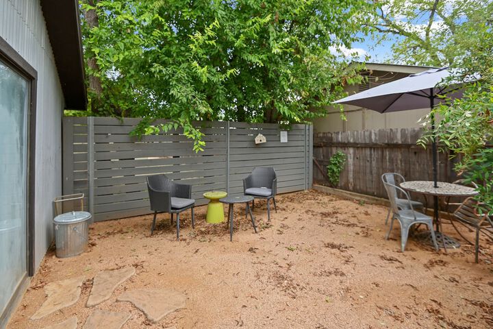 Terrace/Patio 37 of 38