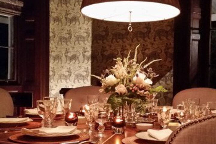 Dining 16 of 79