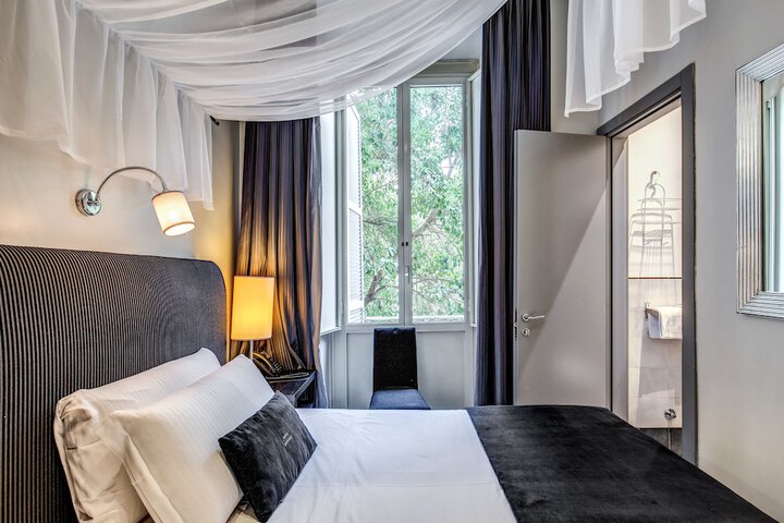 Room 40 of 79