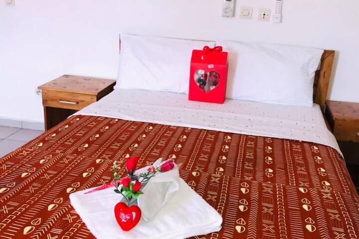 Imans Hotel Dabou