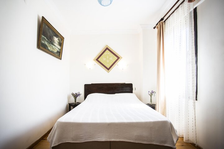 Room 16 of 92