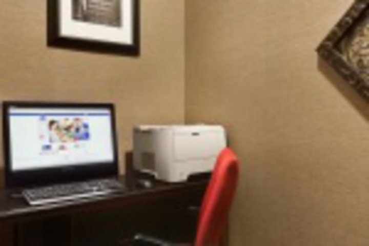 Business Center 41 of 264